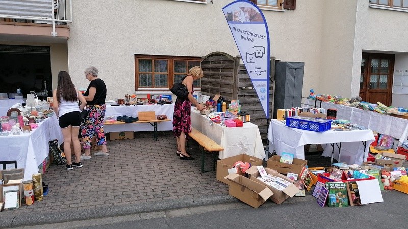 Ein toller Flohmarkt mit vielen „Ahs“ und „Ohs“