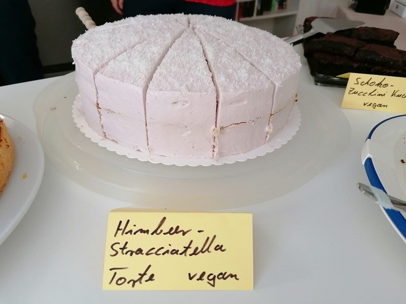 Großartiger Tombola-Basar bei bestem Wetter