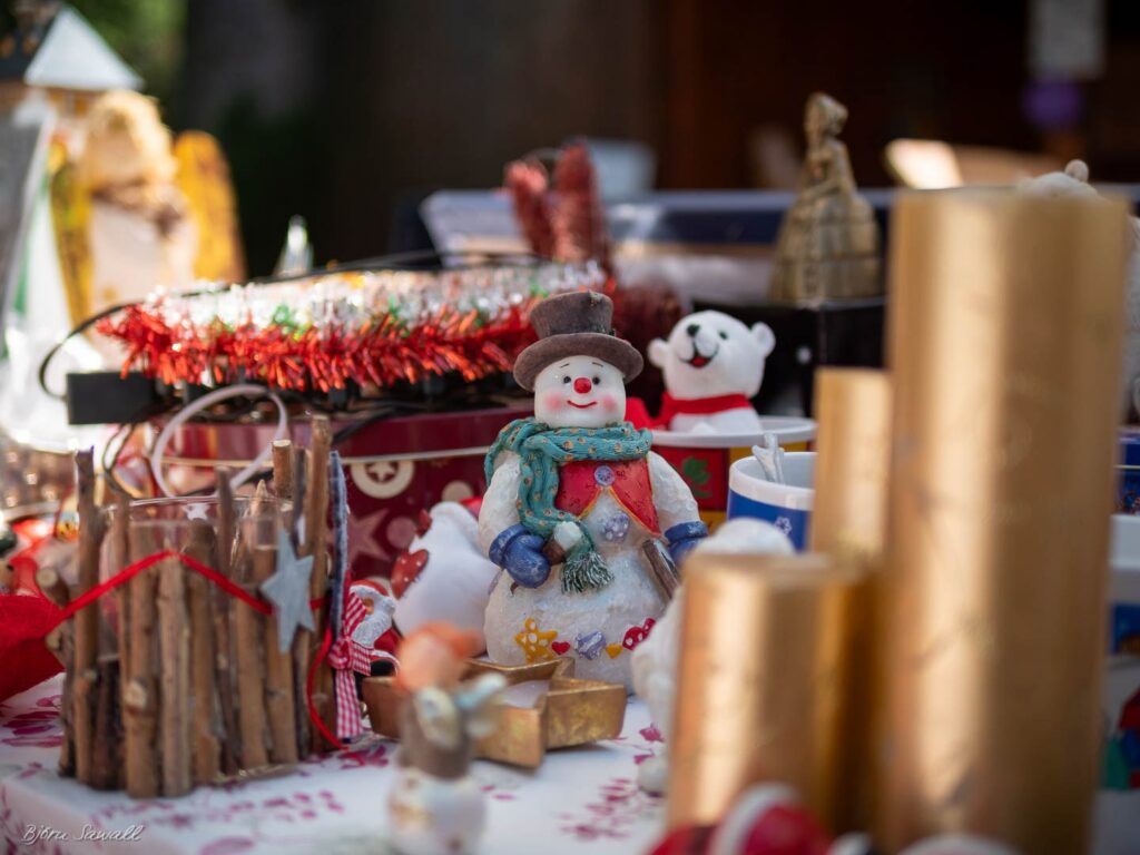 Großartiger Tombola-Basar bei bestem Wetter